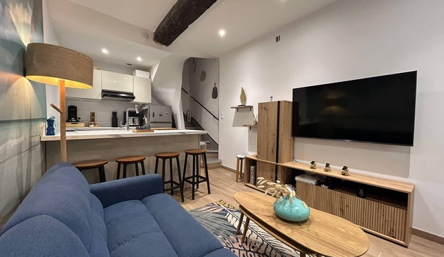 Bright and quiet house in Coursan