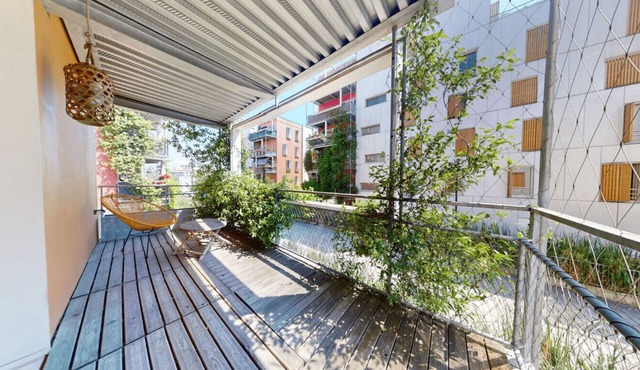Bright and spacious apartment near Paris