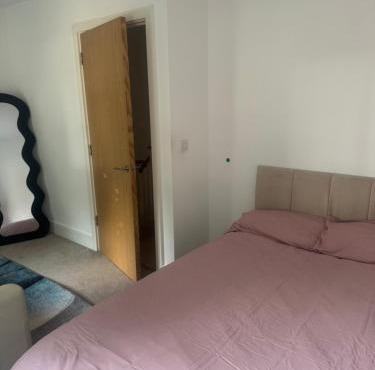Bright and Spacious Double Room