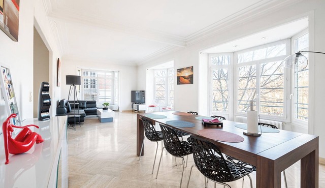 Bright and spacious family nest in Perpignan