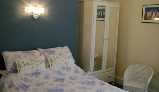 Bright and spacious one bed apartment with sea view Bridlington North side