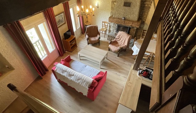 Bright and welcoming cottage in the heart of the farmhouse