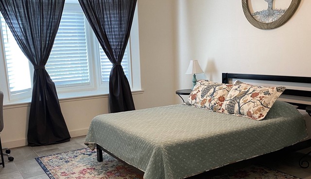 Bright and welcoming guest suite