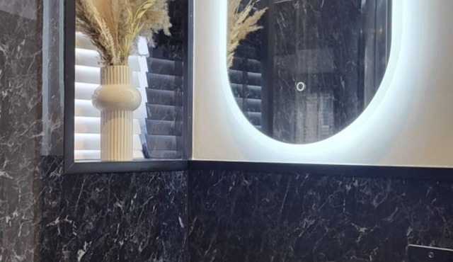 Bright Annexe with Private Garden