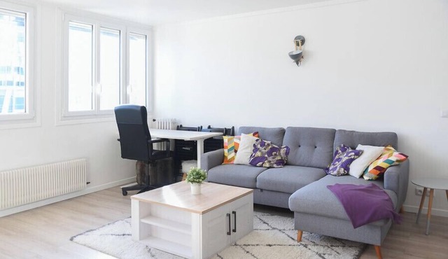 Bright apartment for 4 in Le Kremlin-Bicêtre