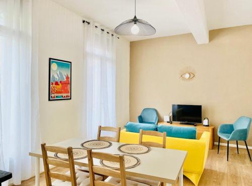 Bright apartment for 4 in downtown Perpignan