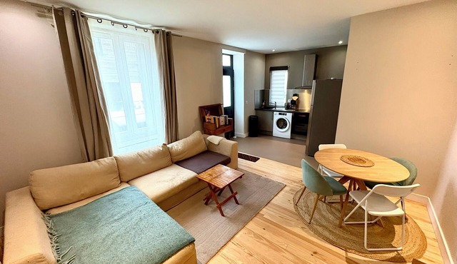 Bright apartment for 4 people in Nantes