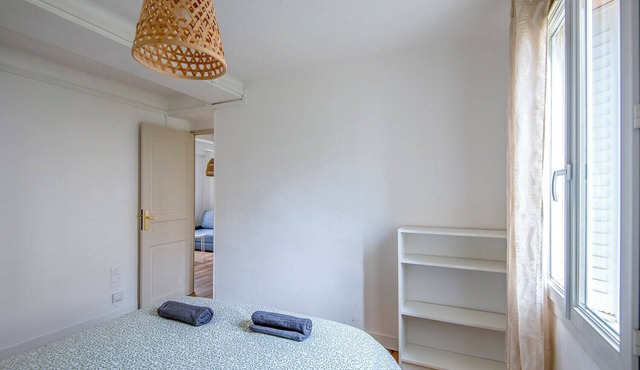 Bright apartment in Marseille