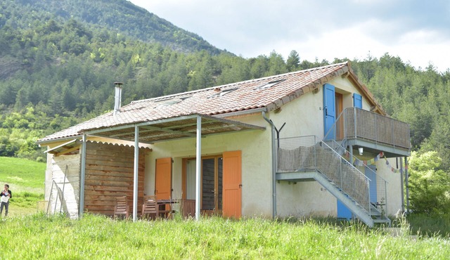 Bright apartment in the heart of nature