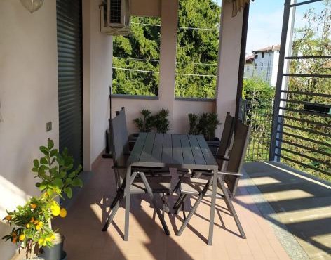 Bright apartment between Como and Milan