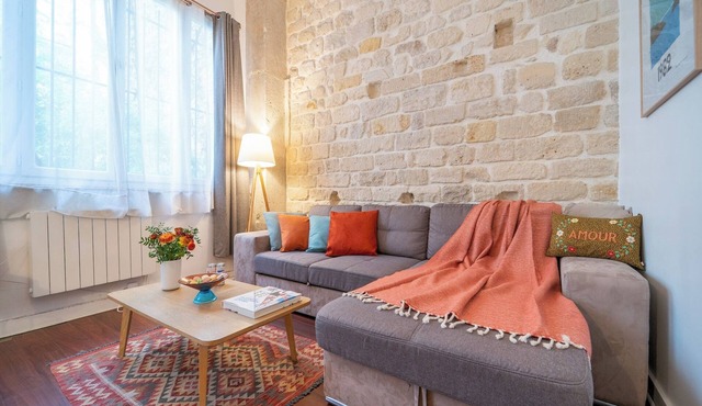 Bright apartment Marais – garden view, very quiet