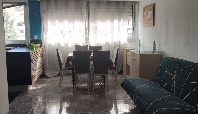 Bright apartment near Collioure, in a quiet residence