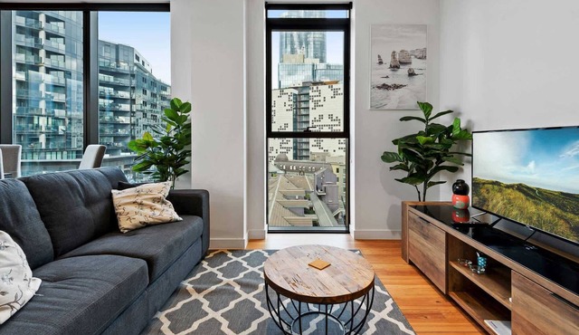 Bright Apartment with City Views in Trendy Locale