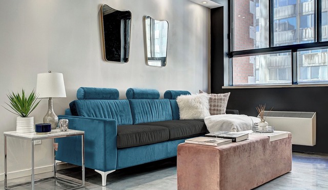 Bright Apartment with All Amenities