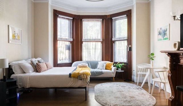 Bright Back Bay Studio