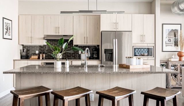 Bright & Breezy | RiNo Loft with Custom Street Art | Dog-Friendly