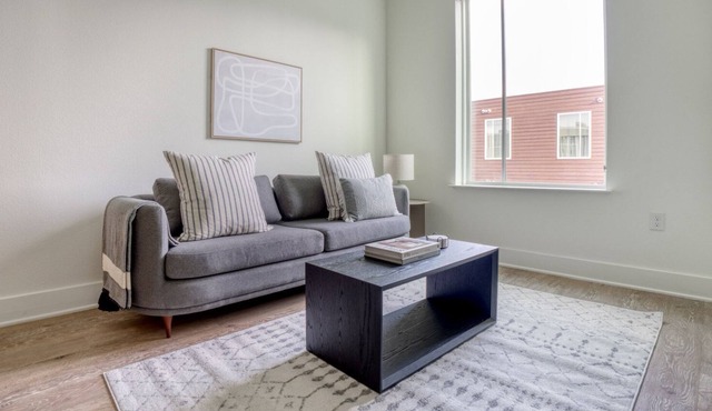 Bright Central Austin 1BR w/ Pool, Roof & W/D, nr Domain, by Blueground
