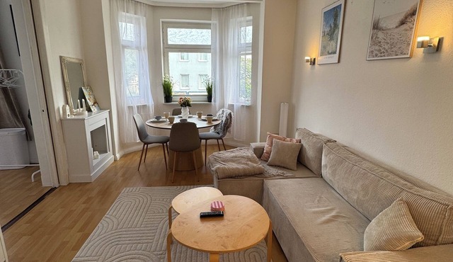 Bright, centrally located, and cozy 3-room apartment in Kiel