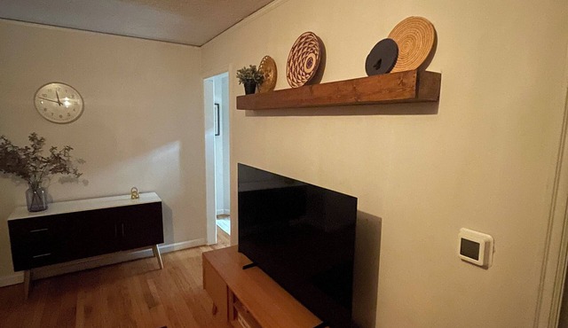 Bright & Charming 3-bedroom house in N Portland