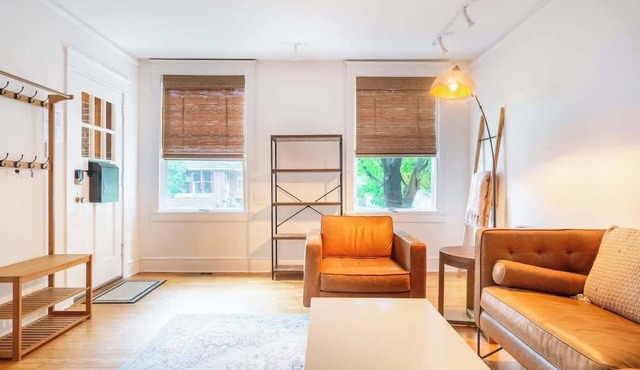 Bright, clean spacious 2 BR apt off street parking