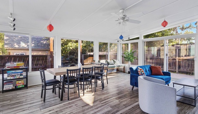 Bright & Cozy Home - Sunroom, Games & Foosball in La Vista, NE