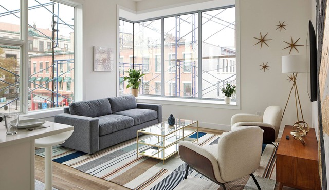 Bright Cozy Loft | Walk to PATH Shops + Dining