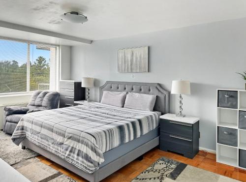 Bright & Cozy Two-Level Apartment