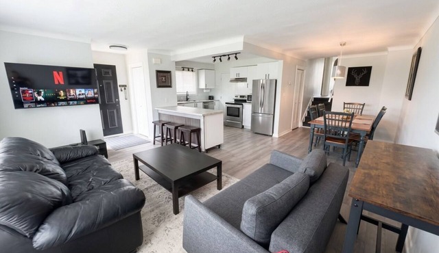 Bright Designer 2BR Bungalow - Private Deck & Yard