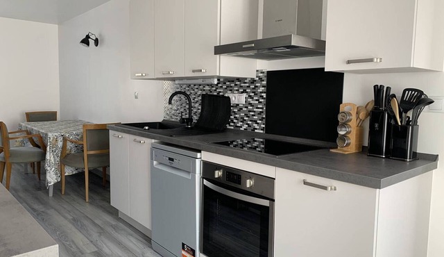 Bright duplex in Reims - 2 bedrooms, modern and comfortable