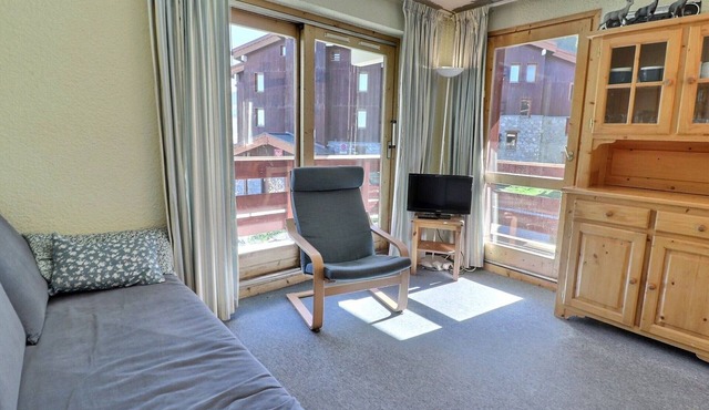 Bright family apt in Meribel - 6 pers, pets ok
