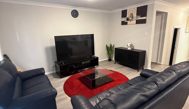 Bright family-friendly home with garden