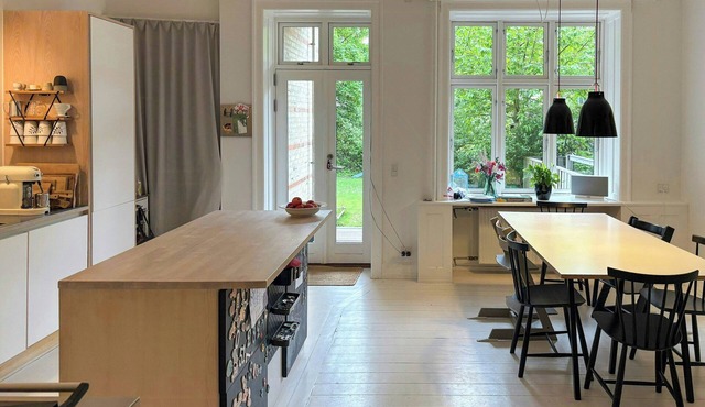Bright flat with courtyard and balcony, Copenhagen