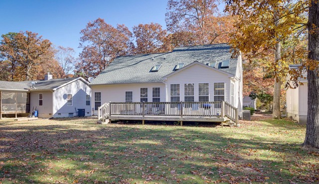 Bright Greenbackville Vacation Home w/Game Room