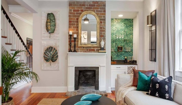 Bright, Historic Restored Home | Whitefield Sq