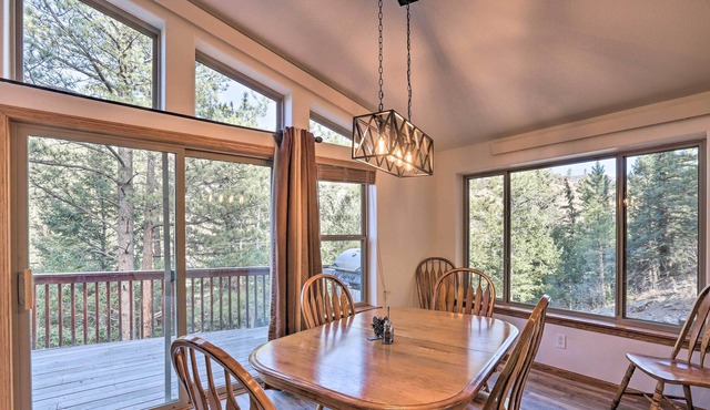 Bright Idaho Springs Cabin w/ Mountain Views!