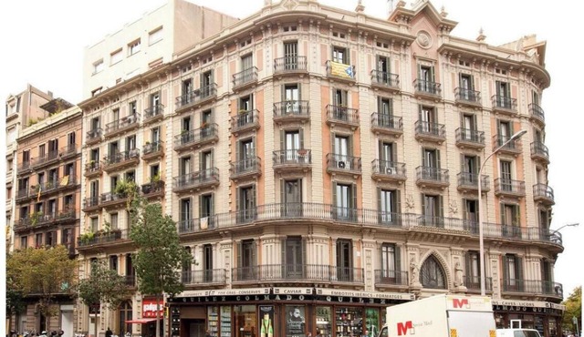 Bright Living Spaces with Catalan Charm