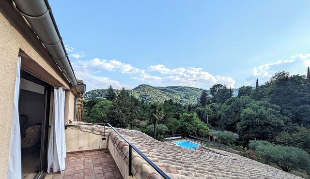 Bright loft in the Cévennes