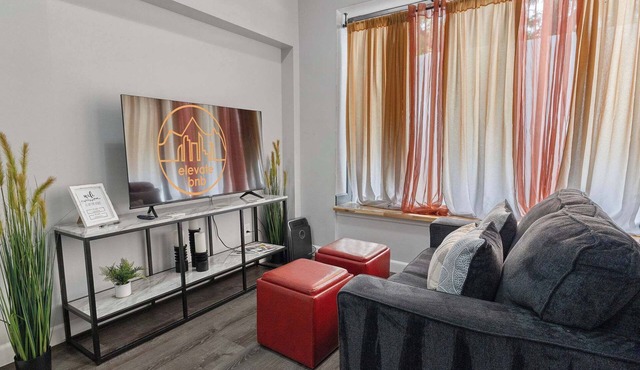 Bright loft in Wheat Ridge