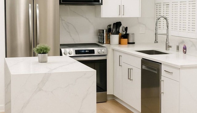 Bright Modern 2BR. Walk Everywhere on Capitol Hill
