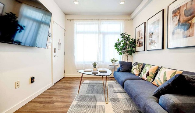 Bright Modern 3 bedroom home - 10 min walk from Temple University