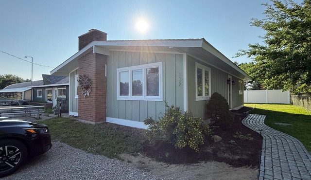 Bright & Modern 3BR Lakeview Getaway – Fully Renovated July 2025