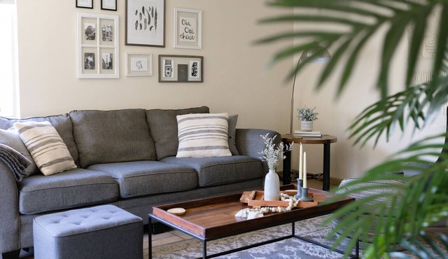 Bright Modern Apartment w/Garden view in SW Area