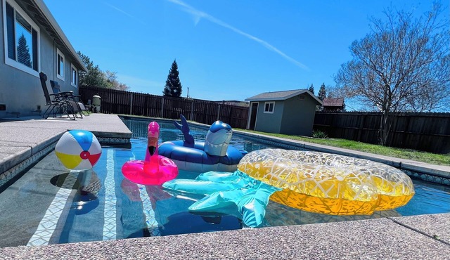 Bright Modern home with lap pool!