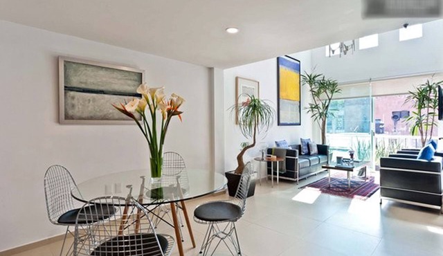 BRIGHT & MODERN TWO LEVEL PENTHOUSE IN THE HEART OF MEXICO CITY!