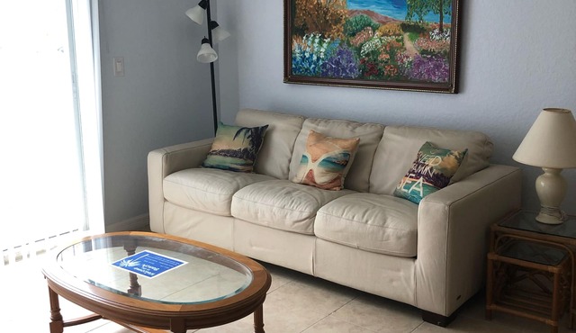 Bright & New Condo Steps Away from Beach and Bay