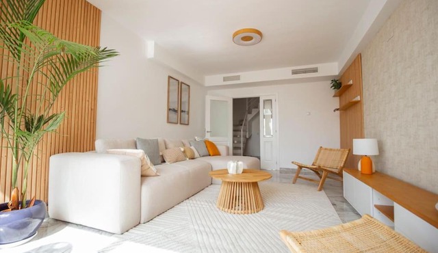 Bright Nordic style penthouse in beachside resort