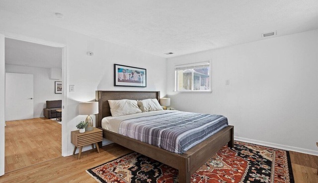 Bright & Quiet 1Bdr Apt in Millvale/Lawrenceville