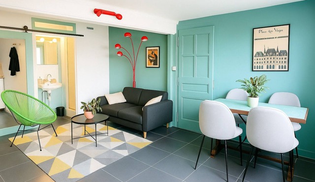 Bright, quiet 2-room apartment a stone's throw from Vieux Lyon