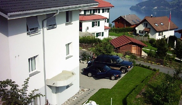 Bright, quiet *** apartment in the heart of the CH near Lake Lucerne with mountain views