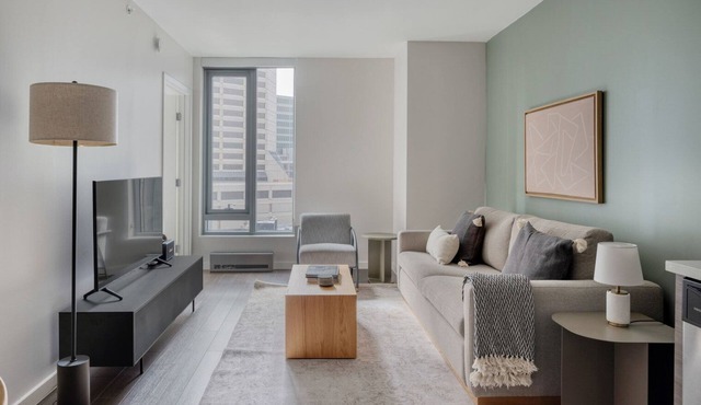 Bright Soma 1BR w/Concierge, Theater & On-Site Retail, by Blueground